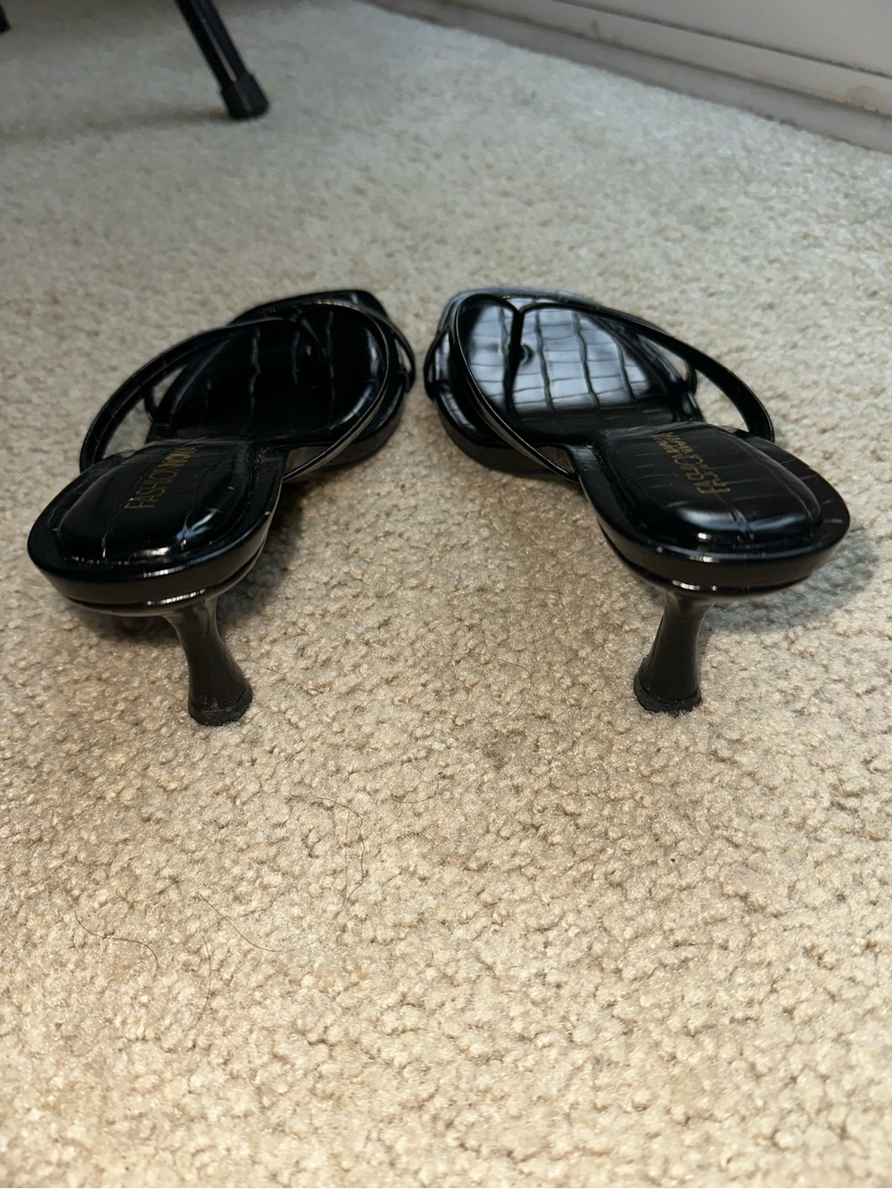Fashion Nova Heeled Sandals - Picture 3 of 4